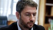 Ανδρουλάκης, ο μακιγιέρ του μαύρου Μητσοτάκη