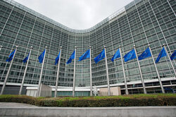 H Kομισιόν αδειάζει την «Απογευματινή» ό,τι η Ευρωπαϊκή Επιτροπή εγκρίνει το πρόγραμμα της ΝΔ