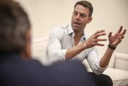 MRB (Δ. Μαύρος – OPEN): Σημαντική πτώση της ΝΔ στις πρώτες “100 μέρες” – συγκρατεί δυνάμεις ο ΣΥΡΙΖΑ-ΠΣ παρά την σφοδρή εσωκομματική σύγκρουση και τη χαμηλή συσπείρωση! Τα δυνατά σημεία Κασσελάκη