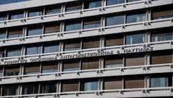 «Βόμβα» ΕΛΣΤΑΤ με αναθεώρηση ΑΕΠ και εκτόξευση χρέους – Μνημονιακό μήνυμα από Σκυλακάκη