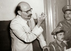 Σαν σήμερα δικάζεται σε θάνατο ο «από οκταετίας κρυπτόμενος κομμουνιστής Νικόλαος Πλουμπίδης».
