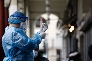 Μεγάλη αύξηση των τεστ και παράλληλη μεγάλη αύξηση κρουσμάτων