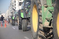 «Μονόδρομος» για τους αγρότες η κάθοδος στην Αθήνα (video)