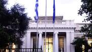 Το Μέγαρο Μαξίμου μετρά τις «γαλάζιες» παρουσίες στην κηδεία του Γλύξμπουργκ