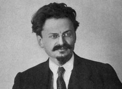 Λέων Τρότσκι 1879 – 1940