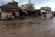 Απευθείας αναθέσεις εκατομμυρίων για αντιπλημμυρικά έργα με κυβερνητική σφραγίδα