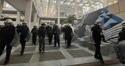 Mεσολάβηση υπουργού για την εισβολή στη Νομική καταγγέλλει ο Κοσμήτορας
