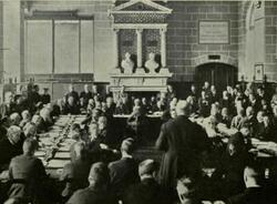 Το 1919 αναγνωρίζεται η ανεξαρτησία της Ουγγαρίας, της Πολωνίας, της Τσεχοσλοβακίας και του Κράτους των Σλοβένων, Κροατών και Σέρβων