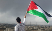 Το Δημοτικό Συμβούλιο Αιγιαλείας στέκεται αλληλέγγυο στο πλευρό του λαού της Παλαιστίνης
