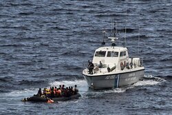 Επαναπροωθήσεις προσφύγων: Μήνυση για συκοφαντική δυσφήμιση στον διευθυντή της Frontex