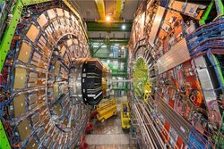 Τι απαντά ο εκπρόσωπος της Ελλάδας στο CERN για τη Μονάδα Ακτινοβολίας Καρκινικών Όγκων