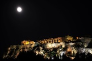 ΣτΕ καλεί Μπακογιάννη – Άμεση κατεδάφιση ορόφων του ξενοδοχείου της Coco-Mat στην Ακρόπολη