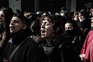 Ο νόμος ψηφίστηκε στη Βουλή-Και λοιπόν;