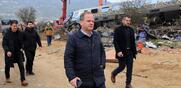 ΣΥΡΙΖΑ για Καραμανλή / Ψεύτικες παραιτήσεις το αληθινό πρόσωπο της κυβέρνησης