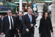 Κοκοί και φλώροι