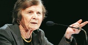 Ελένη Γλύκατζη-Αρβελέρ: «… εγώ δεν έγινα αριστερή. Γεννήθηκα αριστερή… Εγώ το ’53 όταν πέθανε ο Στάλιν, έκλαψα σαν να έχασα δικό μου άνθρωπο»