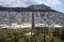 Ο Λόφος του Στρέφη υπό την απειλή της ιδιωτικοποίησης, περίφραξης και επιτήρησής του