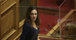 Αχτσιόγλου-Φάμελλος για ΕΛΠΕ: Απαράδεκτη απώλεια δικαιωμάτων και περιουσίας του Δημοσίου
