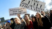 Γερμανία: Μαθητική διαδήλωση κατά της κλιματικής αλλαγής στο Αμβούργο
