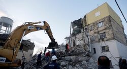 Άθλιες οι συνθήκες στη Μόρια με 18.300 πρόσφυγες – Αμήχανη η κυβέρνηση