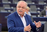 Μεγάλη επιτυχία Παπαδημούλη: Με εντολή Κομισιόν, εντός Απριλίου, στο φως η λίστα με τους αποδέκτες των 31 δισ. του Ταμείου Ανάκαμψης για την Ελλάδα