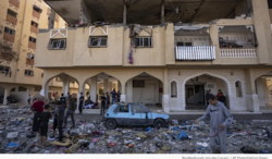 Καταγγελία για βομβαρδισμό σχολείου Γάζα, ενώ γίνεται «διαλογή» των ανδρών στο Αλ-Σίφα UPD