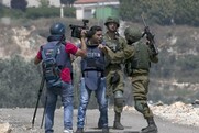 Η Διεθνής Ομοσπονδία Δημοσιογράφων και η ΕΣΗΕΑ καταγγέλλουν τα εγκλήματα του Ισραήλ