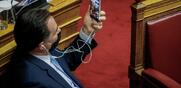 Άδωνις Γεωργιάδης / Τράβηξε βίντεο τον Πολάκη και το έστειλε στον Κουρτάκη