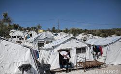 Άθλιες οι συνθήκες στη Μόρια με 18.300 πρόσφυγες – Αμήχανη η κυβέρνηση