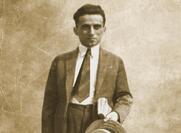 Σαν σήμερα το 1928 "φεύγει" ο ποιητής και πεζογράφος Κ. Καριωτάκης