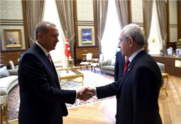 Τουρκία: Παρέμβαση του Εκλογικού Συμβουλίου λίγες ώρες πριν τις προεδρικές εκλογές τα αλλάζει όλα: Παράταση στην παραμονή Ερντογάν και β’ γύρος …