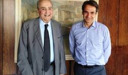 Πυροβολούν την Γεννηματά με κωμικά δημοσκοπικά «ευρήματα»: οι οπαδοί του ΠΑΣΟΚ και του Ανδρέα Παπανδρέου προτιμούν τον… Μητσοτάκη