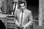 Πλεύρης: Πιθανή η επιστροφή των ανεμβολίαστων υγειονομικών – «Τον Οκτώβριο οι αποφάσεις»