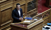 Ο Τσίπρας ζητά απαντήσεις από τον Μητσοτάκη για το χρέος της ΝΔ