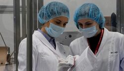 Politico: Η Ευρώπη στην “γραμμή Τσίπρα” – Έτοιμη να σπάσει τις πατέντες των εμβολίων για να αυξήσει την παραγωγή