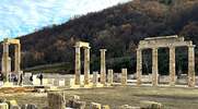 Καταδίκη για το Παλάτι Αιγών: Διεθνής Κριτική στην Ελλάδα