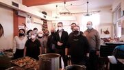 Ο «ανθρώπινος» Κυριάκος Μητσοτάκης: οι πολιτικές διαστάσεις μιας φιλανθρωπίας: η κυβέρνηση δεν είναι φιλανθρωπική οργάνωση