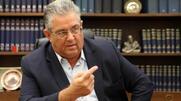 Ο Κουτσούμπας ως ...κουκουλομάχος