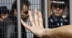 Έχουν αφήσει τους πρόσφυγες στο έλεος του κορονοϊού