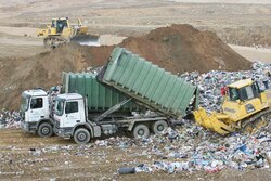 ΧΥΤΑ Φυλής: Το μεγάλο φαγοπότι των εργολάβων και το vertigo της αριστεράς