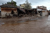 Απευθείας αναθέσεις εκατομμυρίων για αντιπλημμυρικά έργα με κυβερνητική σφραγίδα