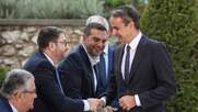 Άγρια κόντρα ΠΑΣΟΚ - ΣΥΡΙΖΑ για «εκβιαζόμενο Ανδρουλάκη» σε μια συγκυβέρνηση με ΝΔ