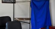 Καμιά κυβερνητική διάθεση για διευκόλυνση ψήφου των εργαζόμενων στον τουρισμό