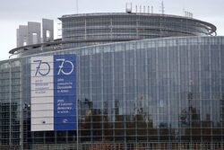 La Repubblica για Qatargate: Σφραγίστηκαν τα γραφεία τεσσάρων Ιταλών στο Ευρωκοινοβούλιο