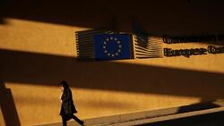 Κομισιόν: Η ελληνική κυβέρνηση αγνόησε τις προειδοποιήσεις για τις τιμές στην ενέργεια