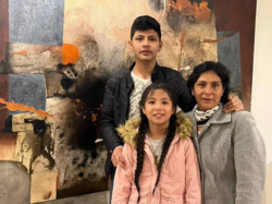 Η οικογένεια του Καστίγιο φτάνει στο Μεξικό ως πολιτικοί πρόσφυγες