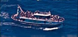 «Αισθάνομαι ότι προσπάθησαν να μας βγάλουν από τα ελληνικά νερά ώστε να τελειώσει η δική τους ευθύνη»-«Καίνε» οι μαρτυρίες σε Guardian, ARD και Solomon για το ναυάγιο της Πύλου