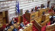 Το -αδίστακτο- σύστημα Μητσοτάκη θα χρησιμοποιήσει στις εκλογές αθέμιτα μέσα, με την ισχύ του χρήματος και των ΜΜΕ. Αλλά ο Τσίπρας μπορεί να το νικήσει.