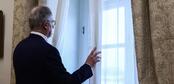 Κωνσταντίνος Τασούλας / Ο πρώτος κομματικός Πρόεδρος της Δημοκρατίας - Εξελέγη με τις λιγότερες ψήφους