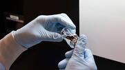 Η Ρωσία ανακοίνωσε το πρώτο εμβόλιο κατά του Covid-19